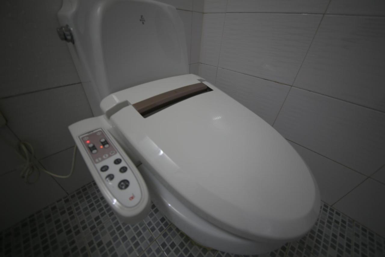 Dubai Hotel Daejeon Extérieur photo