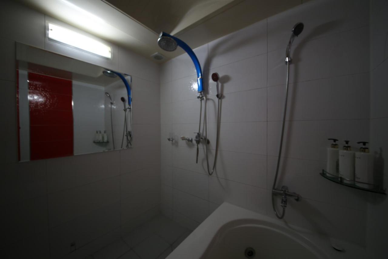 Dubai Hotel Daejeon Extérieur photo