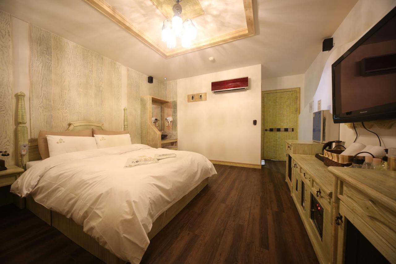 Dubai Hotel Daejeon Extérieur photo